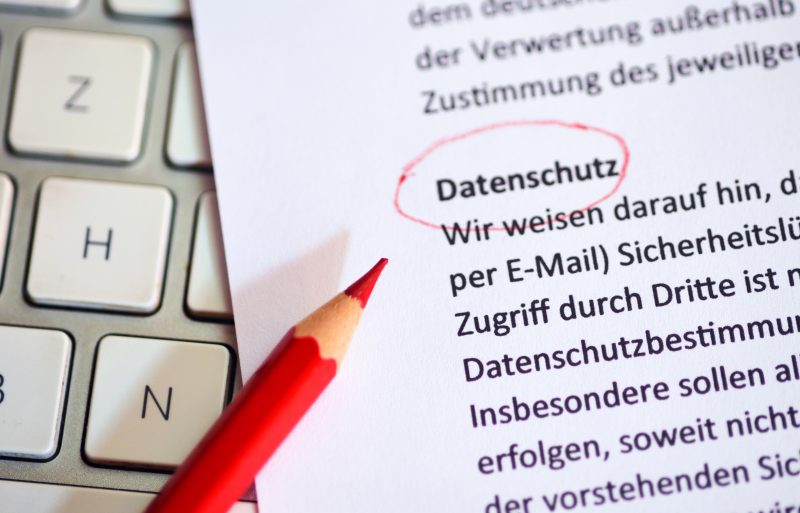 IT-Grundschutz, Netzwerk, Server, Vor-Ort-Service, Remote Support, Hotspot, Business Connection, Fernwartung, Ticketsystem, Newsletter, Problembeseitigung