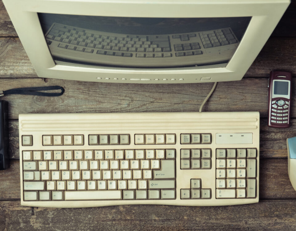 Retro-Computer als Symbol für Word 1.1a und Microsoft-IT-Service in Darmstadt